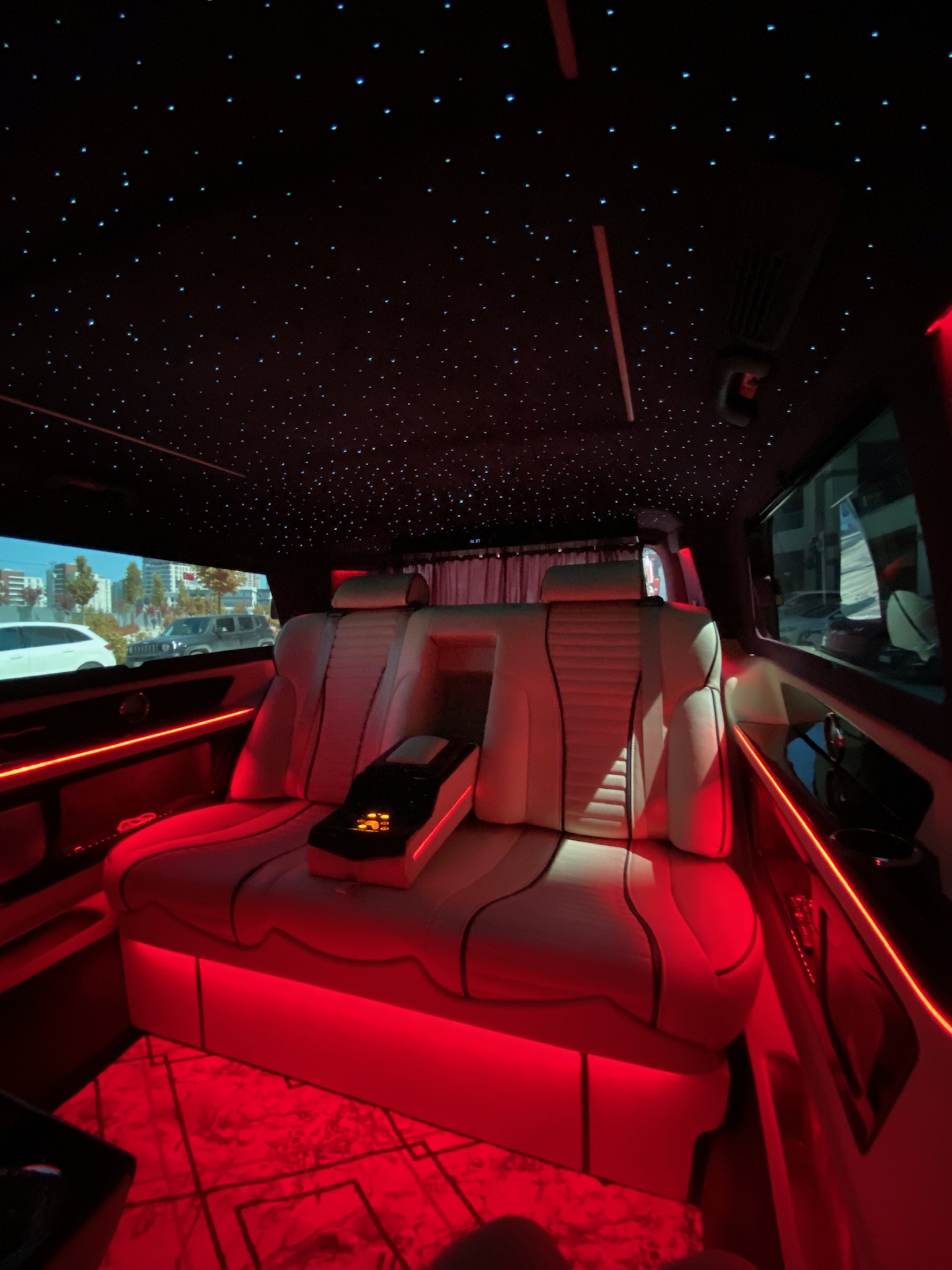 Arnavutköy VIP Araç Kiralama – Premier Tur ile Konforlu Yolculuk